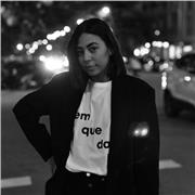 Soy profesora de refuerzo de asignaturas generales, especializada en primaria y la ESO. Me gusta que las clases sean dinámicas y entretenidas